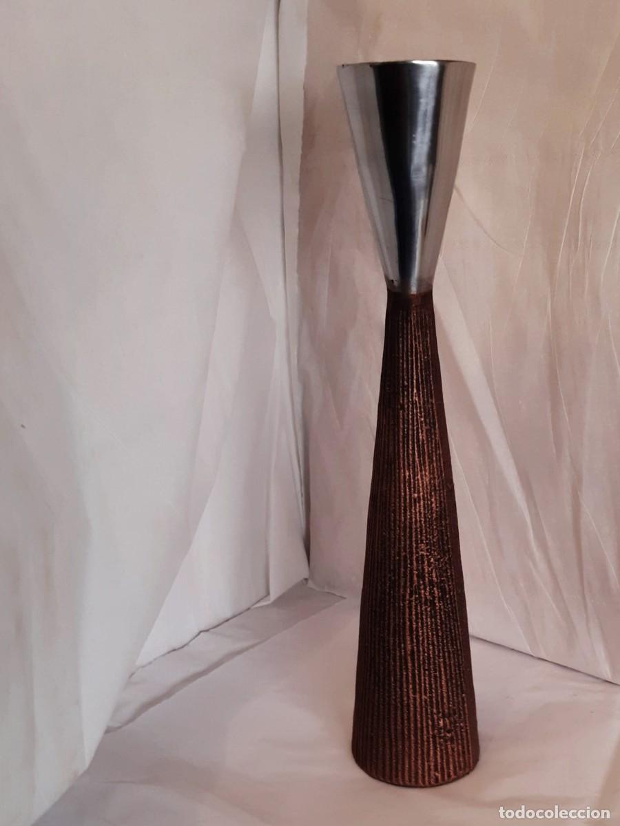 Vintage: PAR DE CANDELEROS DE ALUMINIO - Foto 3