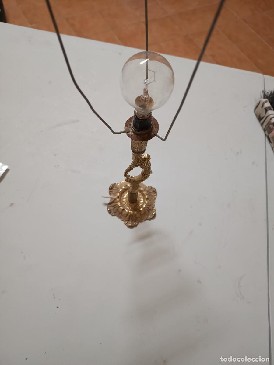 Vintage: Lampara dorada antigua - Foto 3