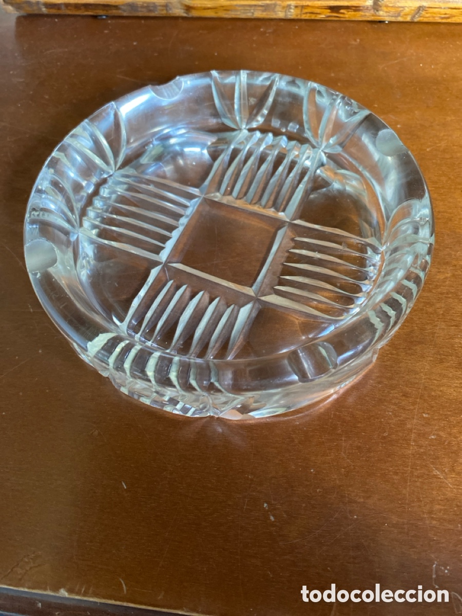 Vintage: Cenicero de cristal tallado - Foto 2