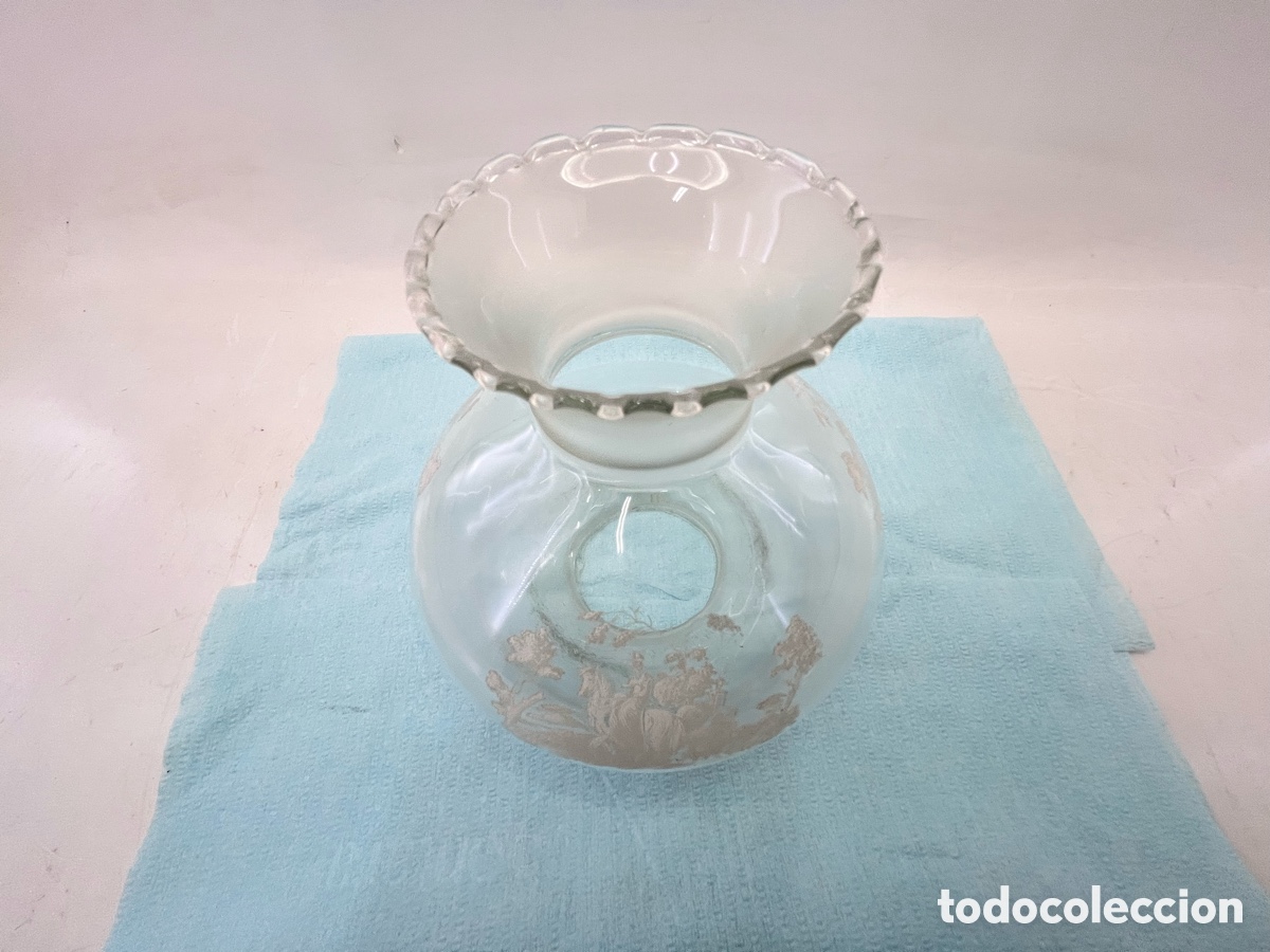 Vintage: Plaf&oacute;n transparente con 3 dibujos en blanco - Foto 4
