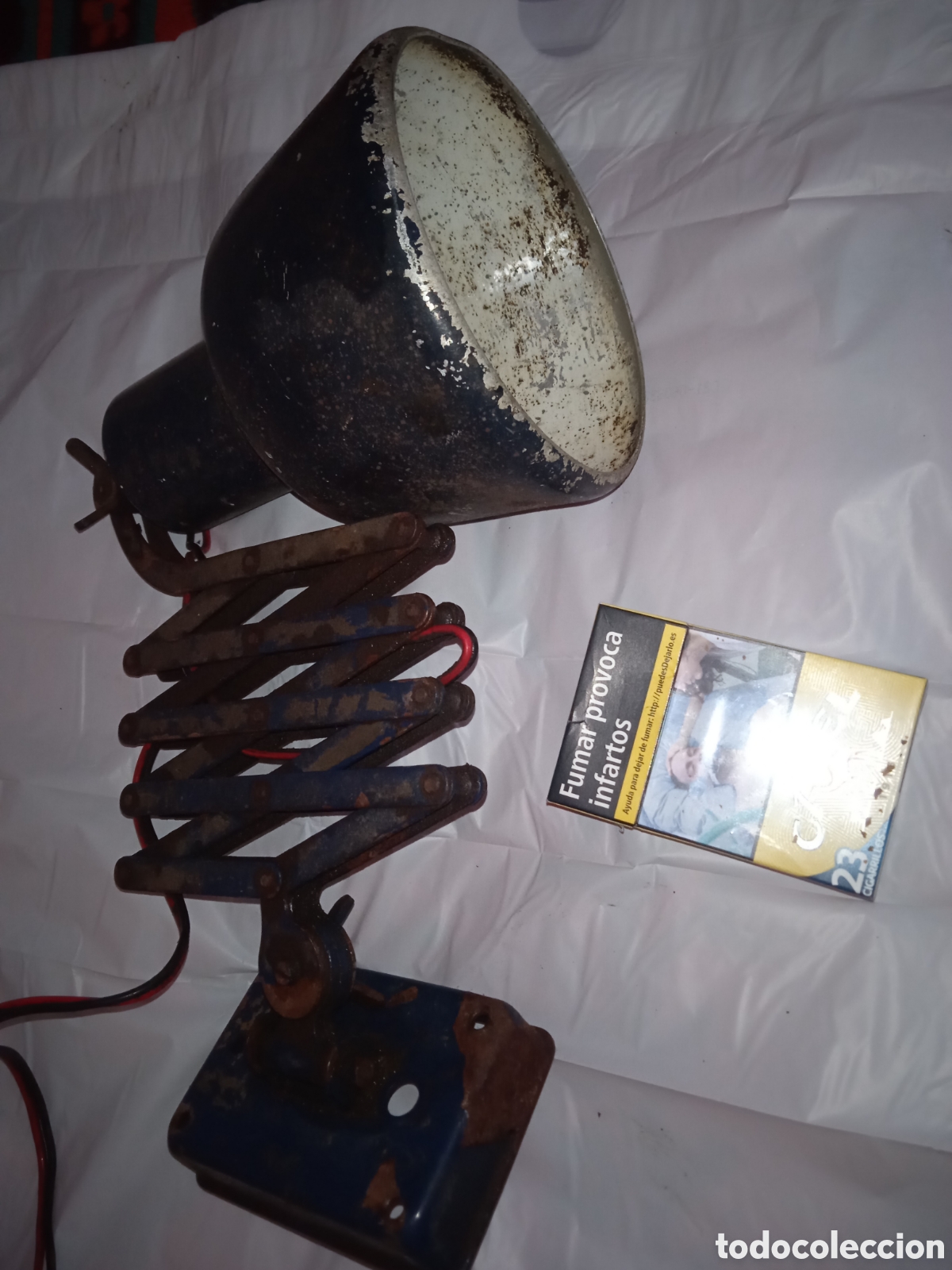 Vintage: Flexo Acorde&oacute;n antiguo de hierro , para restaurar - Foto 3