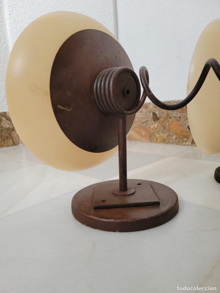 Vintage: Apliques de forja y opalina - Foto 7