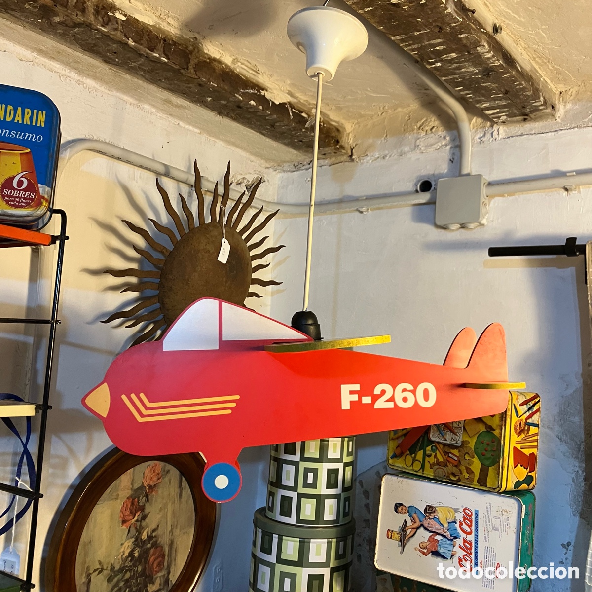 Vintage: L&aacute;mpara de techo de madera con forma de avi&oacute;n - Foto 2