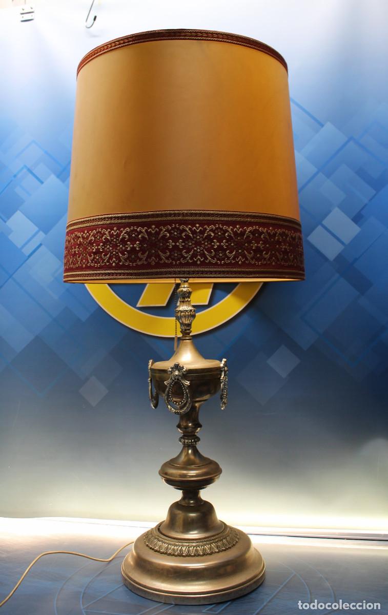 Vintage: L&aacute;mpara de mesa enorme. - Foto 2