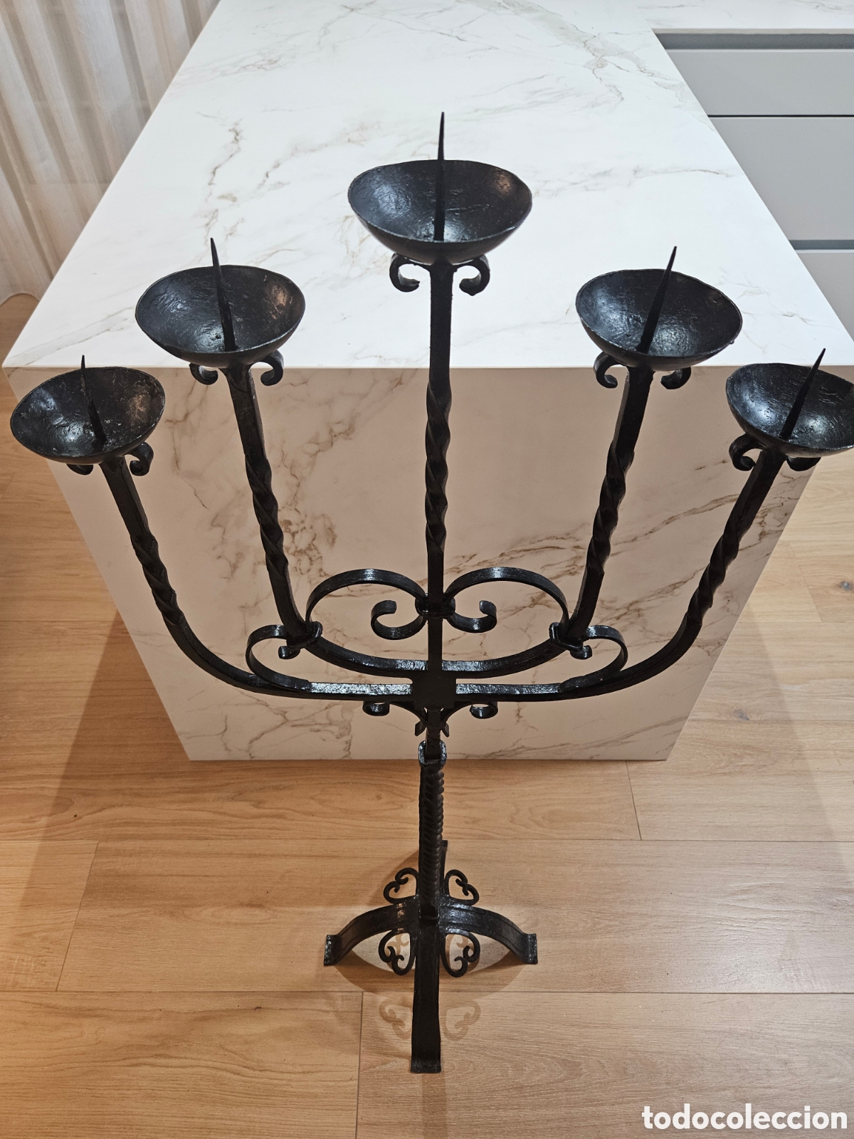 Vintage: ANTIGUO CANDELABRO DE PIE HIERRO FORJADO - Foto 2