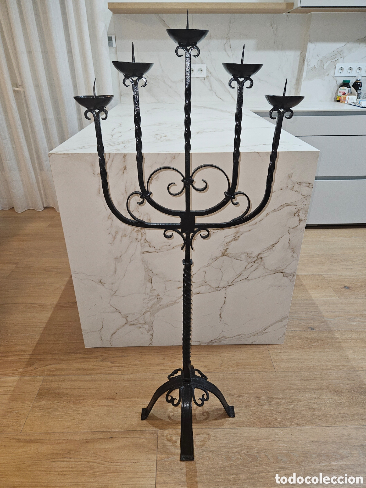 Vintage: ANTIGUO CANDELABRO DE PIE HIERRO FORJADO - Foto 4