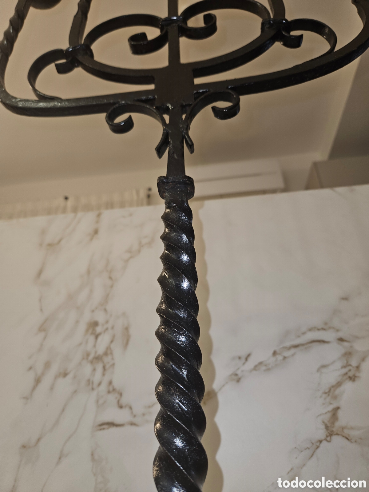 Vintage: ANTIGUO CANDELABRO DE PIE HIERRO FORJADO - Foto 9