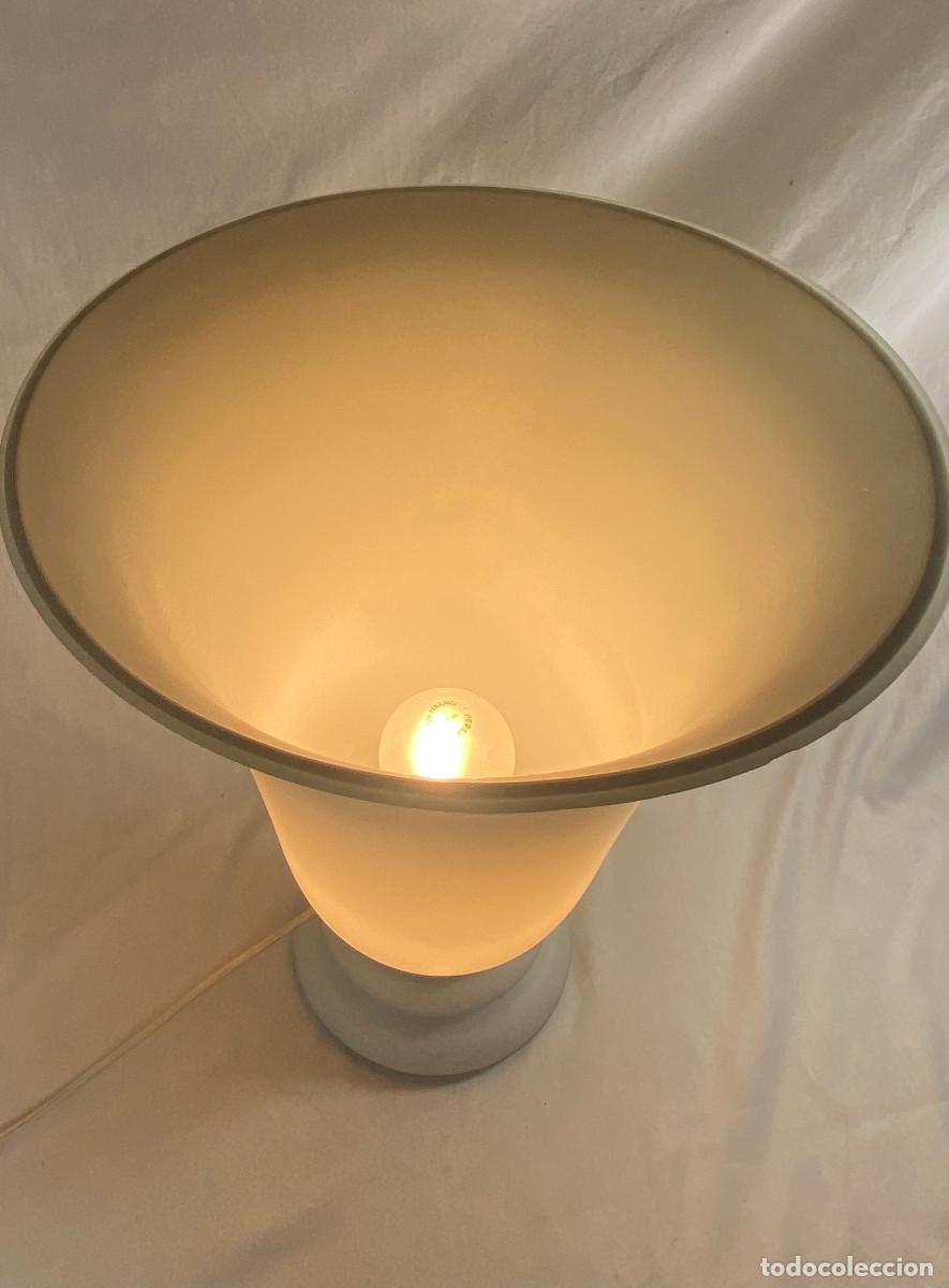 Vintage: L&aacute;mpara de mesa. Opalina. - Foto 4