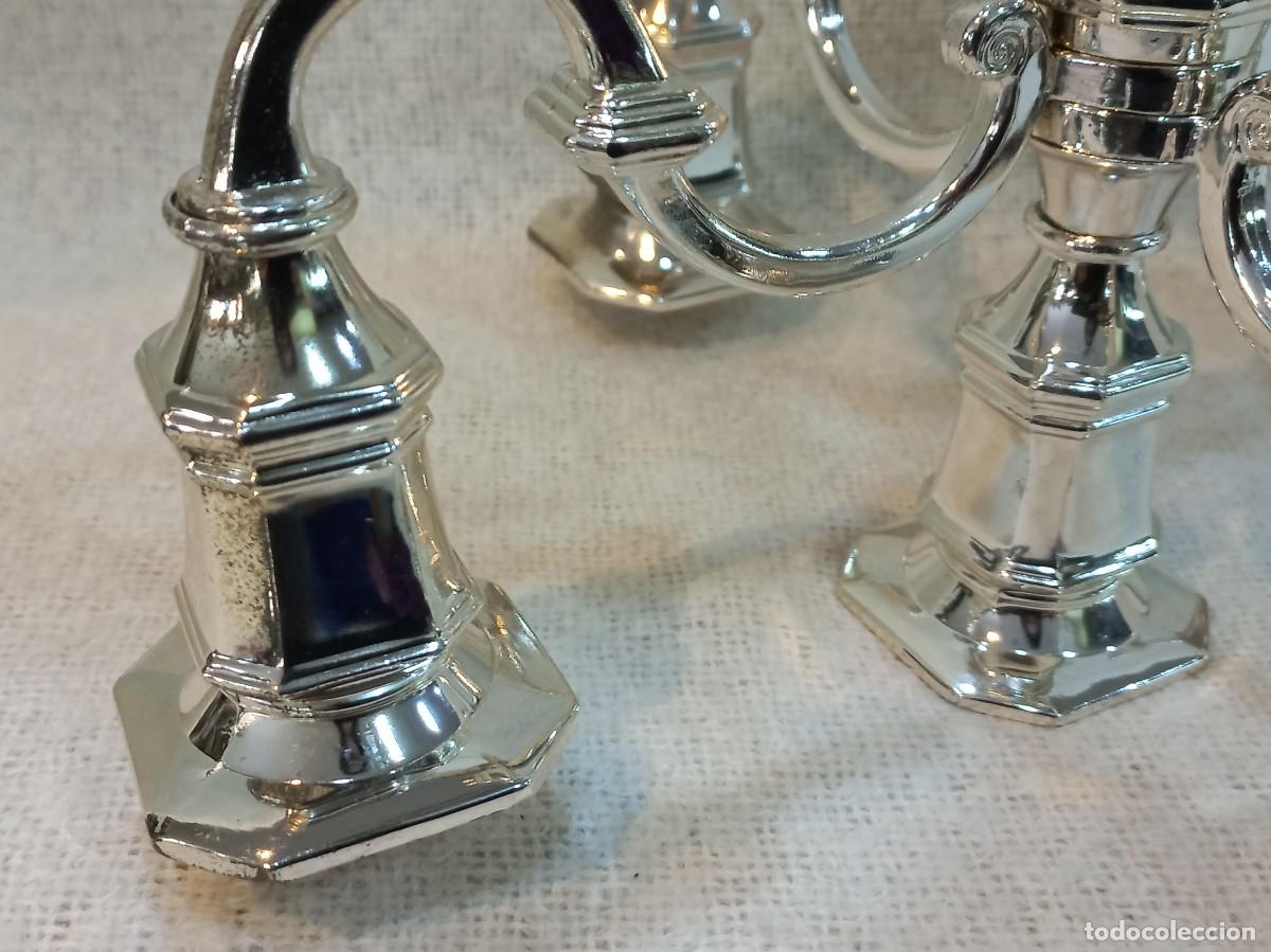 Vintage: PAREJA DE CANDELABROS &uml;SILVER PLATEED&uml; (cinco velas) - Foto 11