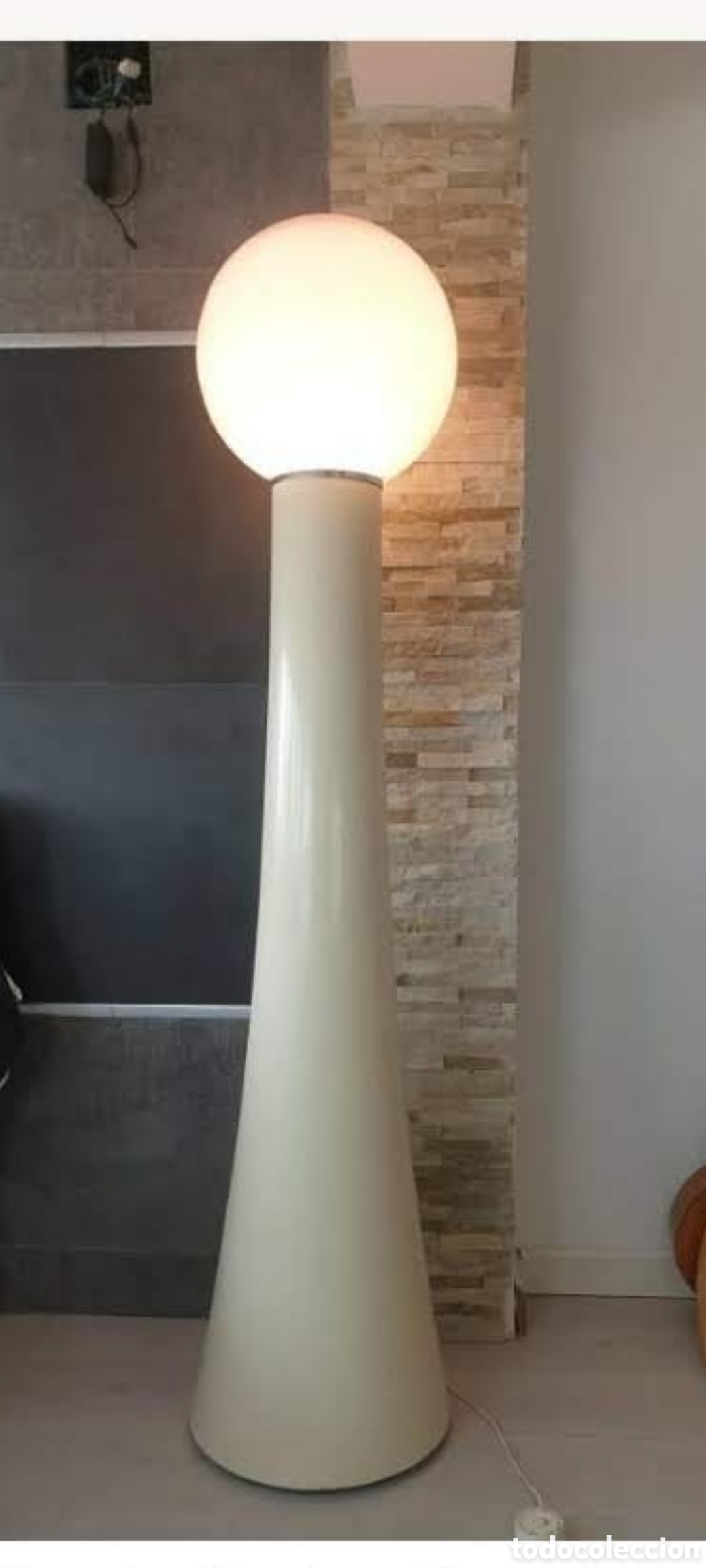 Vintage: Lampara de pie kartell- Annig Sarian - Foto 1