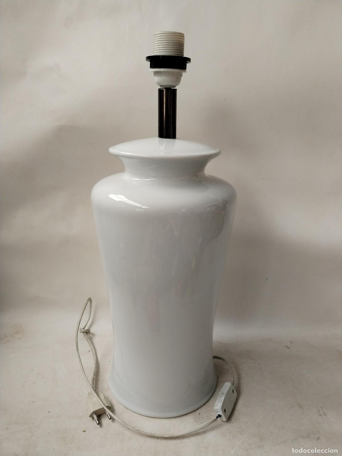 Vintage: lampara vintage de porcelna - Foto 1