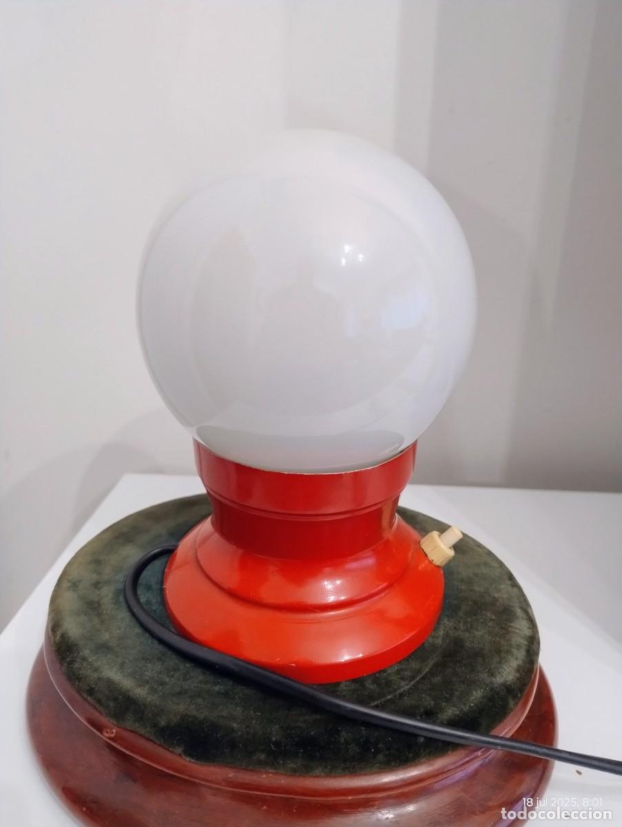 Vintage: LAMPARA MESA STYLE SPACE AGE BASE ROJA OPALINA BLANCA - Foto 5