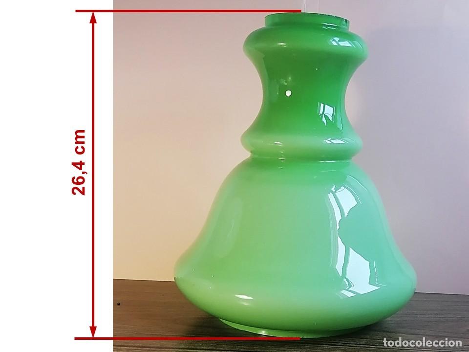 Vintage: RARA TULIPA VERDE DE QUINQU&Eacute; - Foto 1