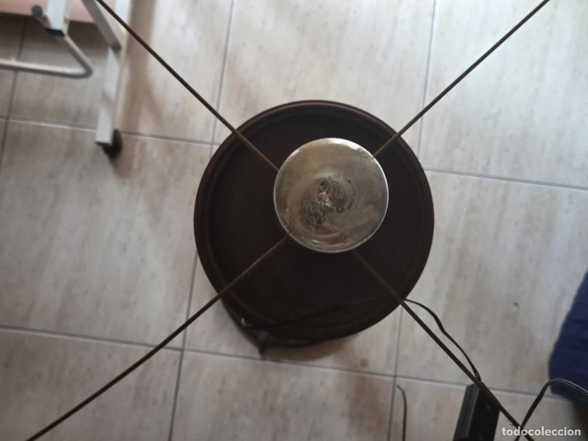 Vintage: L&aacute;mpara de pie de estilo cl&aacute;sico o tradicional. - Foto 10