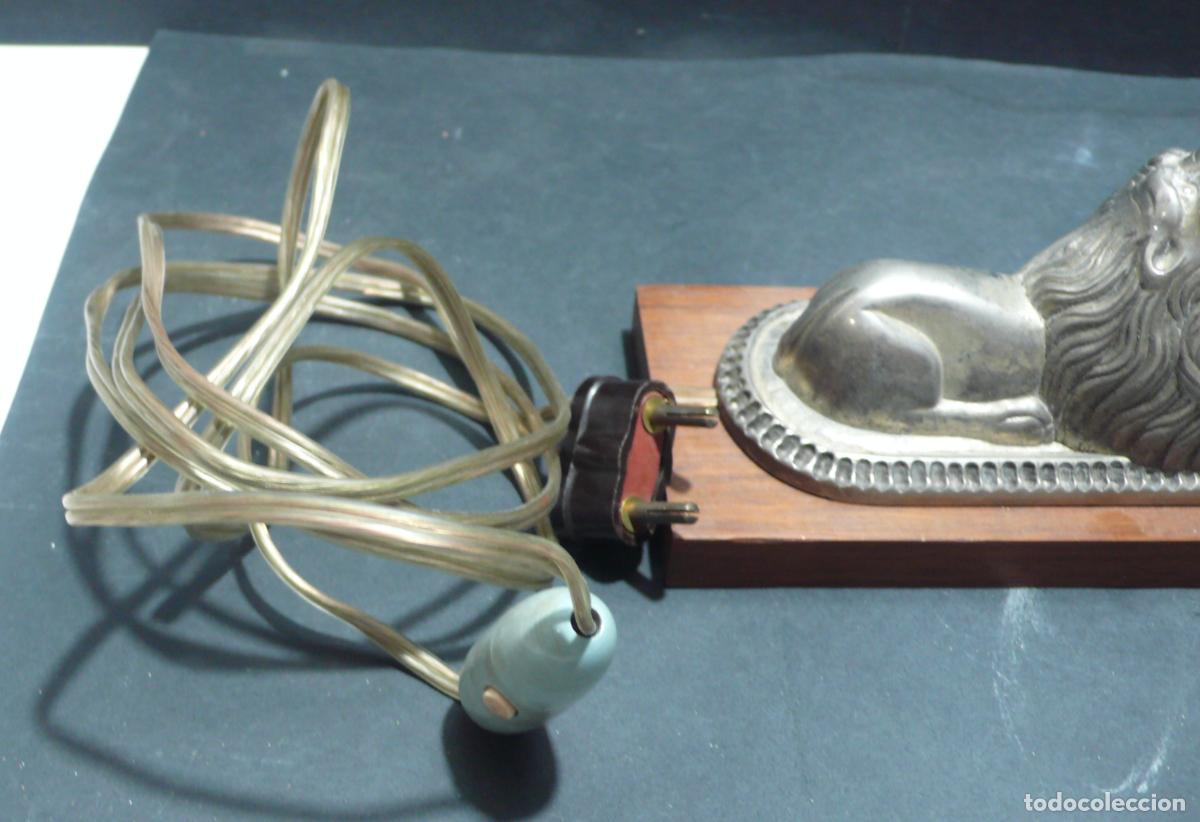 Vintage: PEQUE&Ntilde;A LAMPARA DE MESA - Foto 4