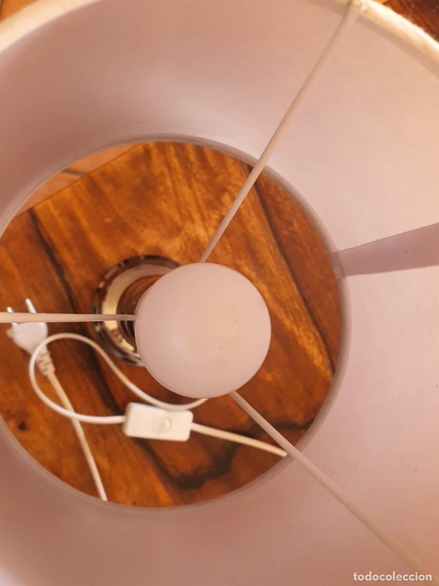Vintage: L&aacute;mpara de mesa en perfecto estado - Foto 3