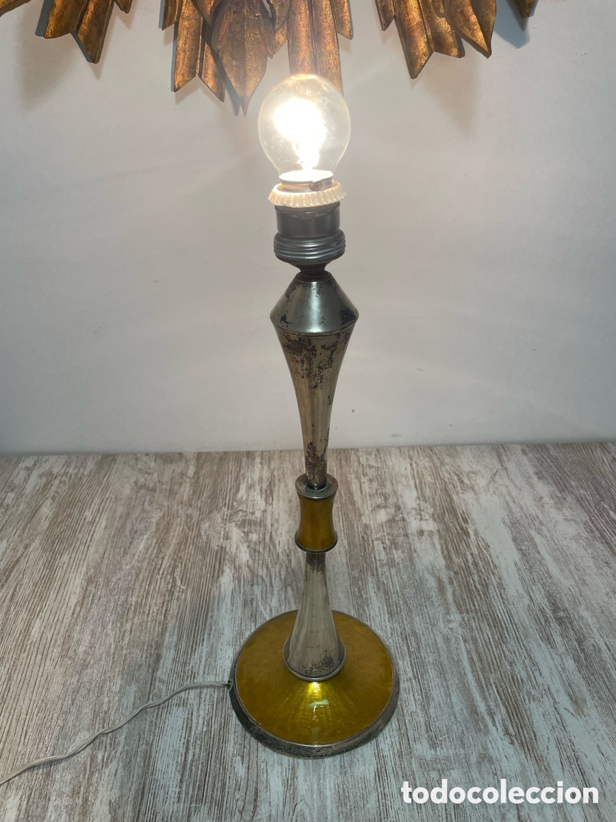Vintage: L&Aacute;MPARA MESA METAL CROMADO Y DORADO - Foto 3