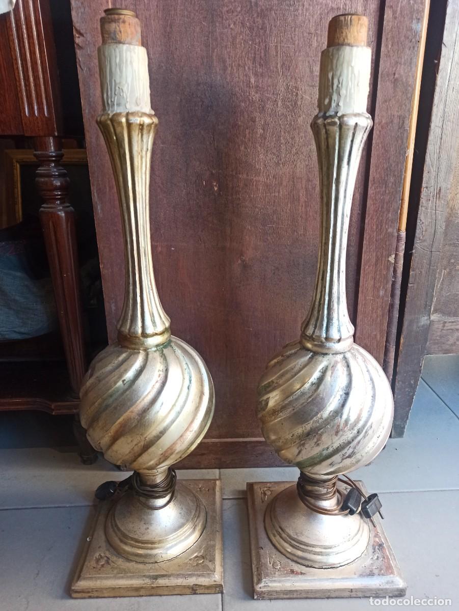 Vintage: PAREJA DE PIES DE L&Aacute;MPARA DE MADERA - Foto 1