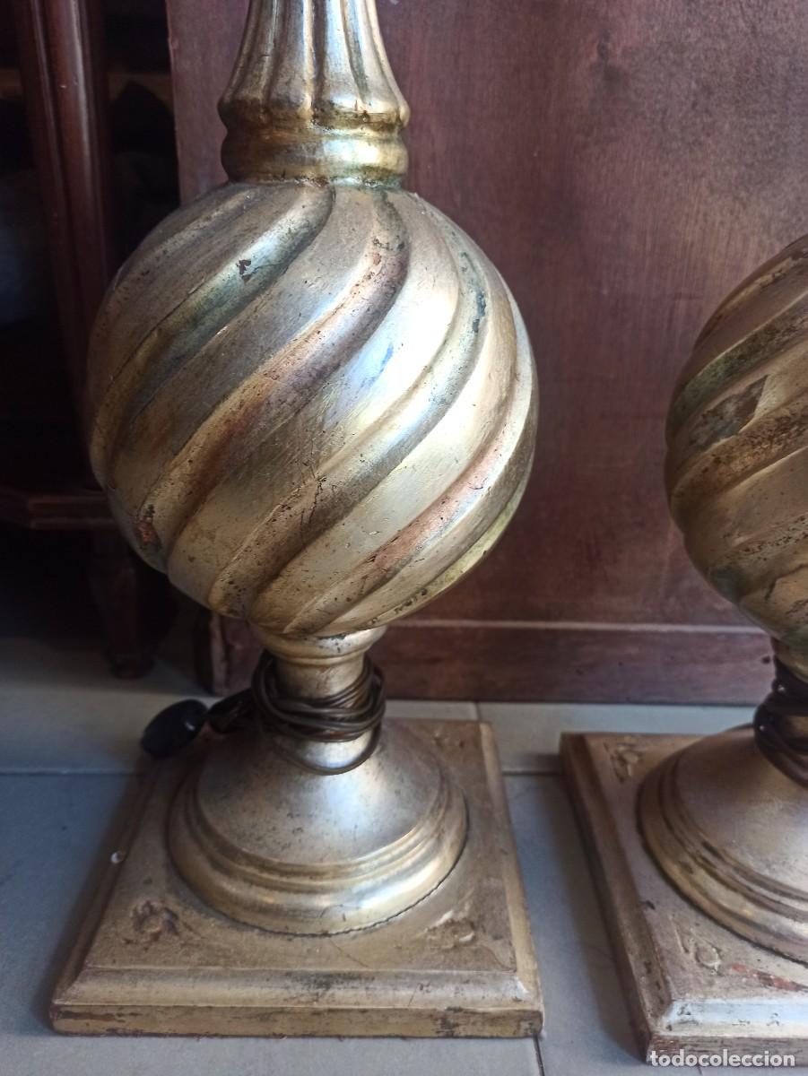 Vintage: PAREJA DE PIES DE L&Aacute;MPARA DE MADERA - Foto 2