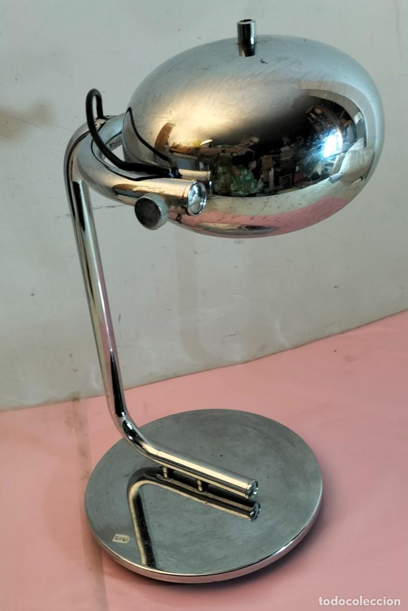 Vintage: Lampara de mesa cromada. 1960-70 . - Foto 3