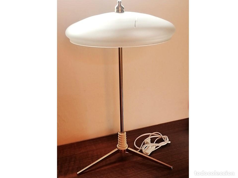 Vintage: L&Aacute;MPARA DE SOBREMESA DE DISE&Ntilde;O - Foto 2