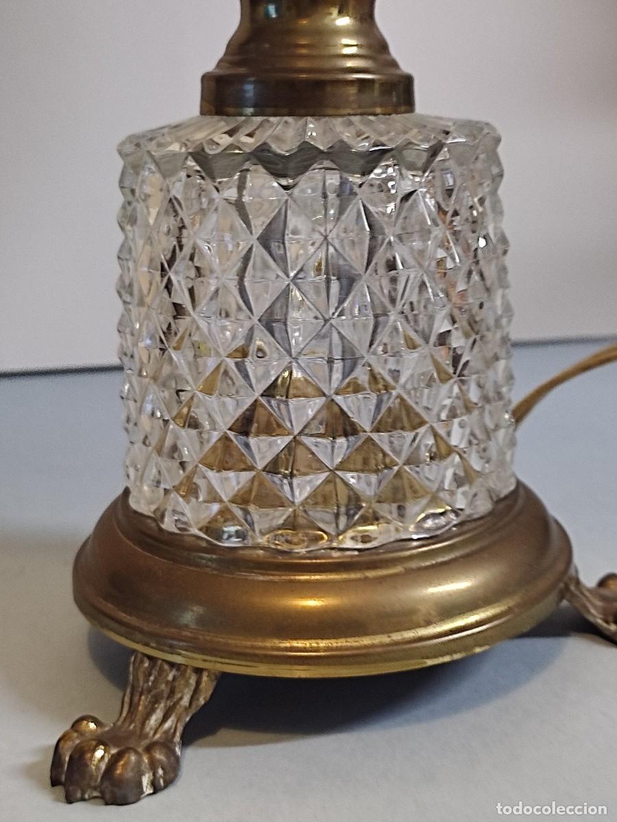 Vintage: L&aacute;mpara de cristal y base de lat&oacute;n antigua - Foto 3