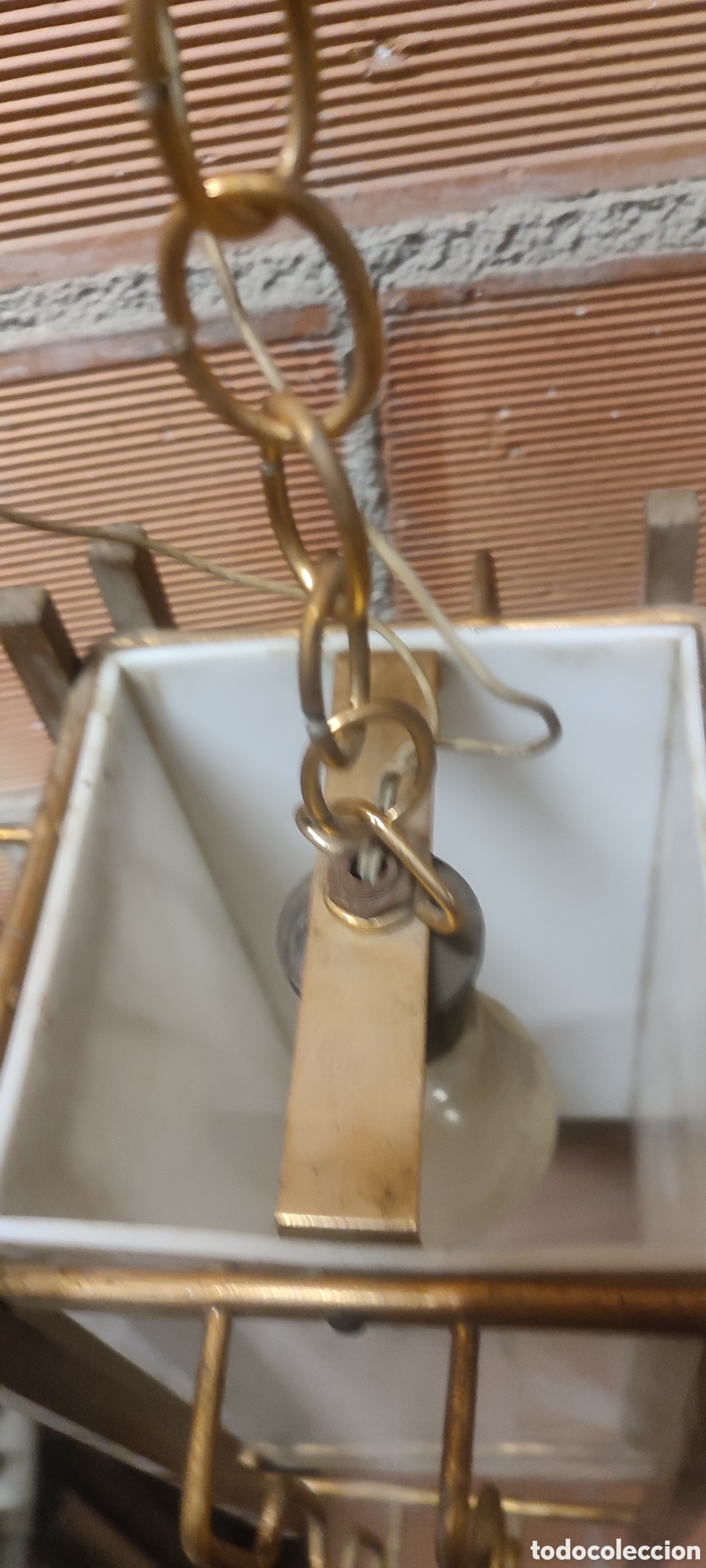 Vintage: Lampara de techo vintage. Madera, aluminio y pl&aacute;stico. - Foto 6