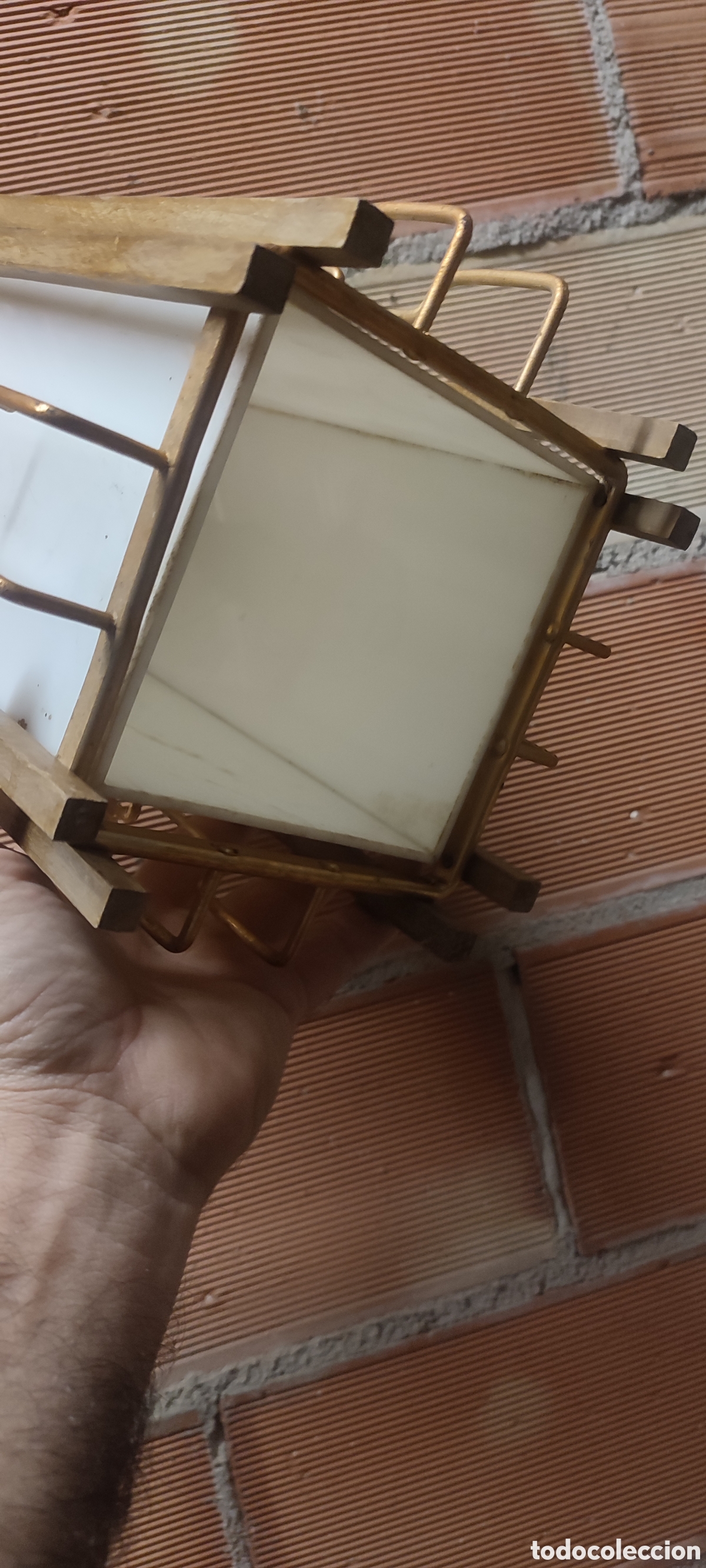 Vintage: Lampara de techo vintage. Madera, aluminio y pl&aacute;stico. - Foto 9