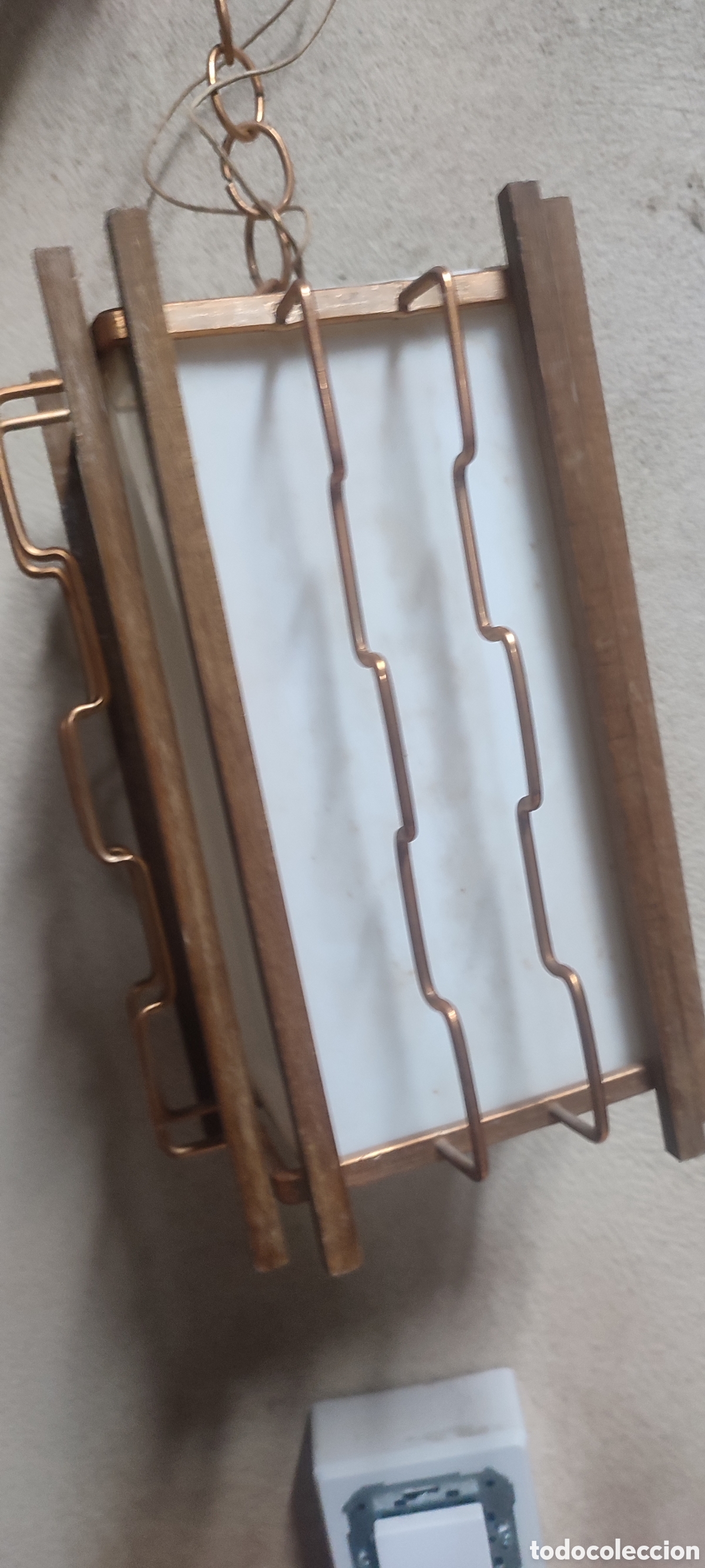 Vintage: Lampara de techo vintage. Madera, aluminio y pl&aacute;stico. - Foto 13
