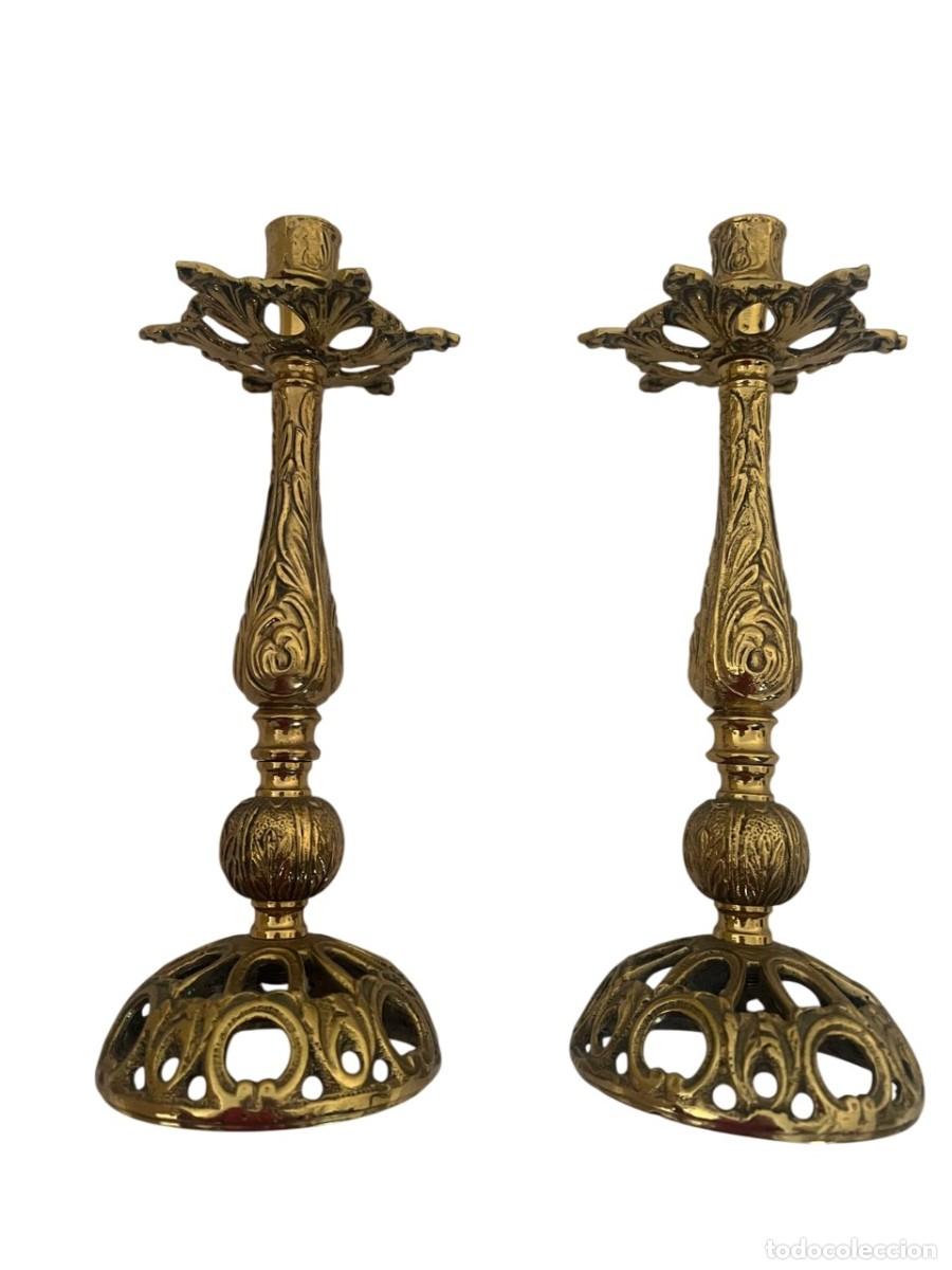 Vintage: 2 Candelabros de bronce antiguos, candle holders - Foto 1