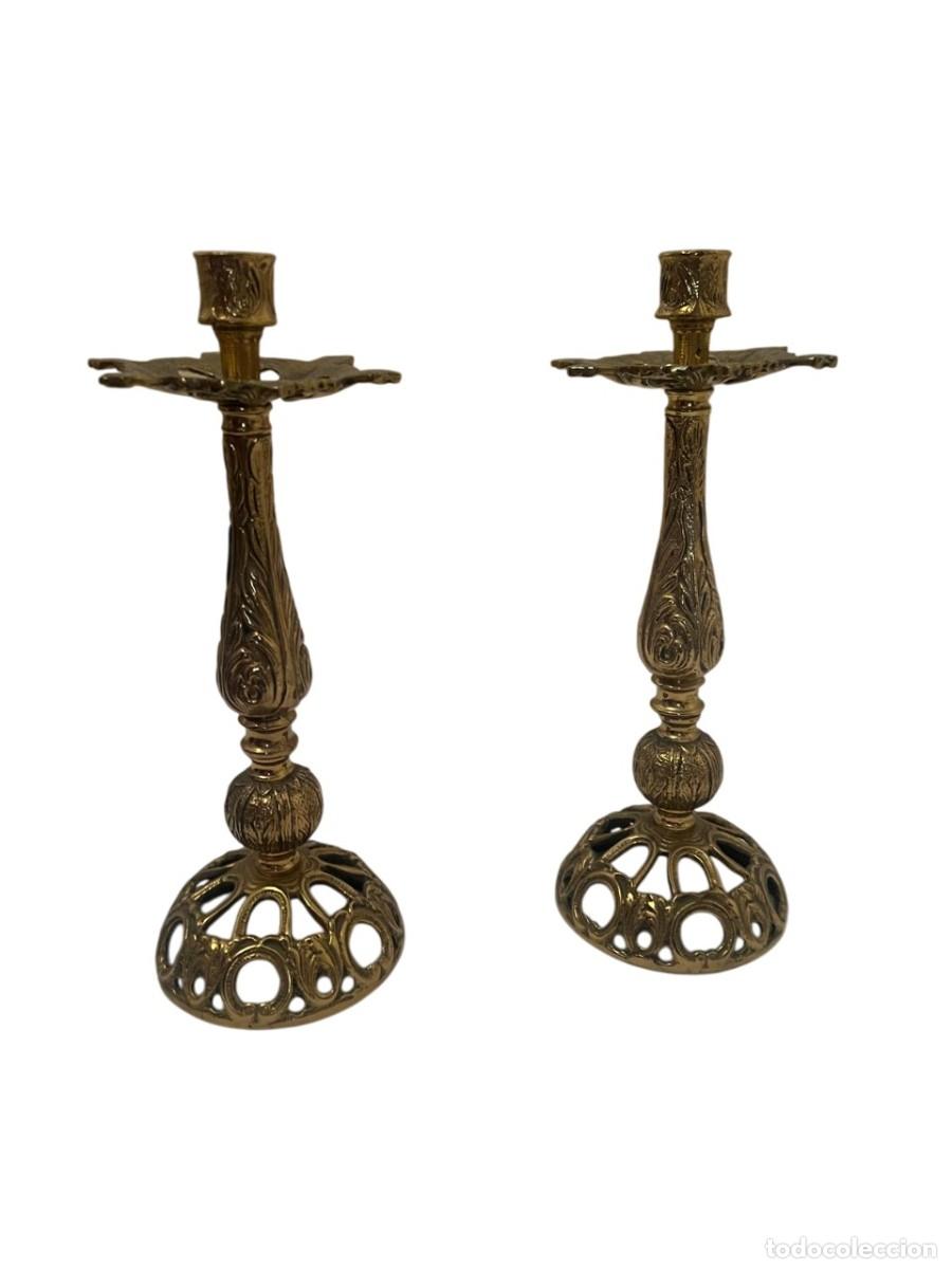 Vintage: 2 Candelabros de bronce antiguos, candle holders - Foto 2