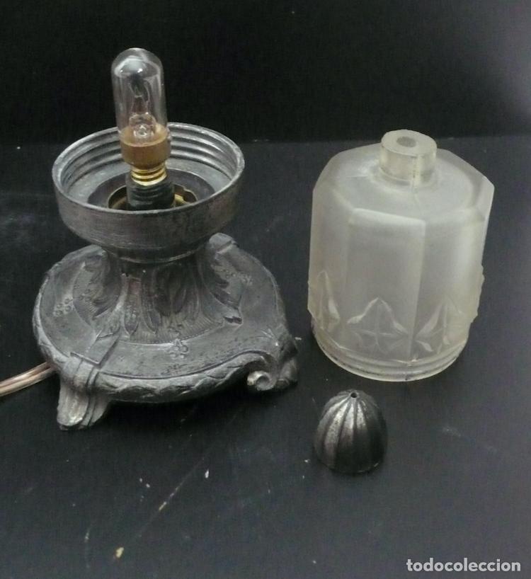 Vintage: PEQUE&Ntilde;A LAMPARA DE MESA - Foto 4
