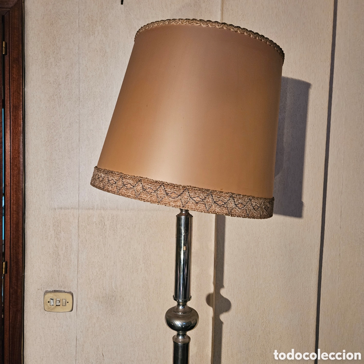 Vintage: L&aacute;mpara de pie. Vintage - Foto 4