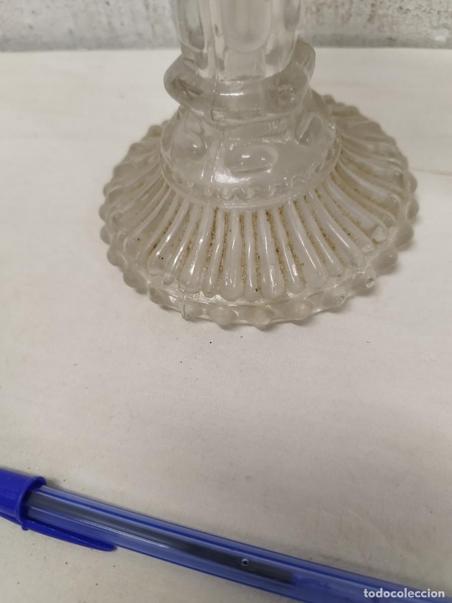 Vintage: Antiguo candelabro de cristal trabajado. - Foto 3