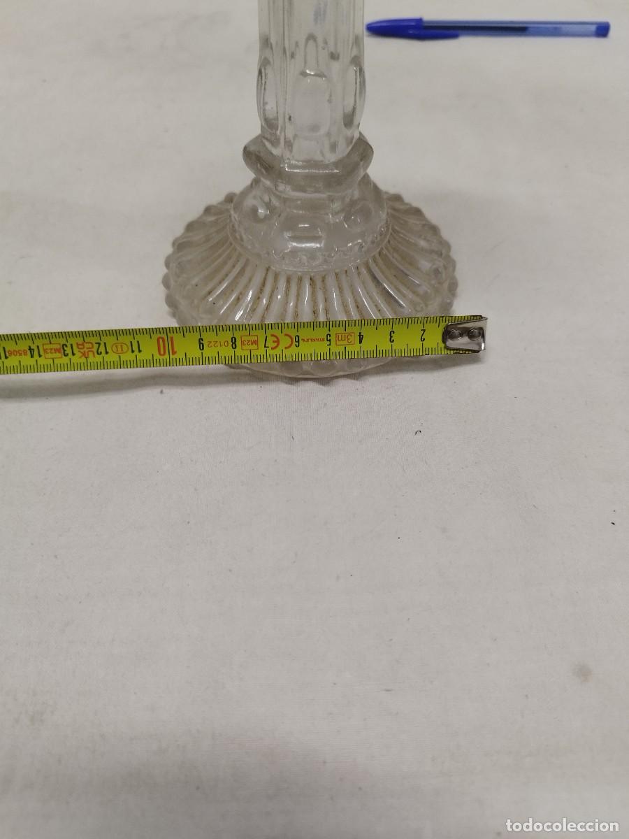 Vintage: Antiguo candelabro de cristal trabajado. - Foto 8