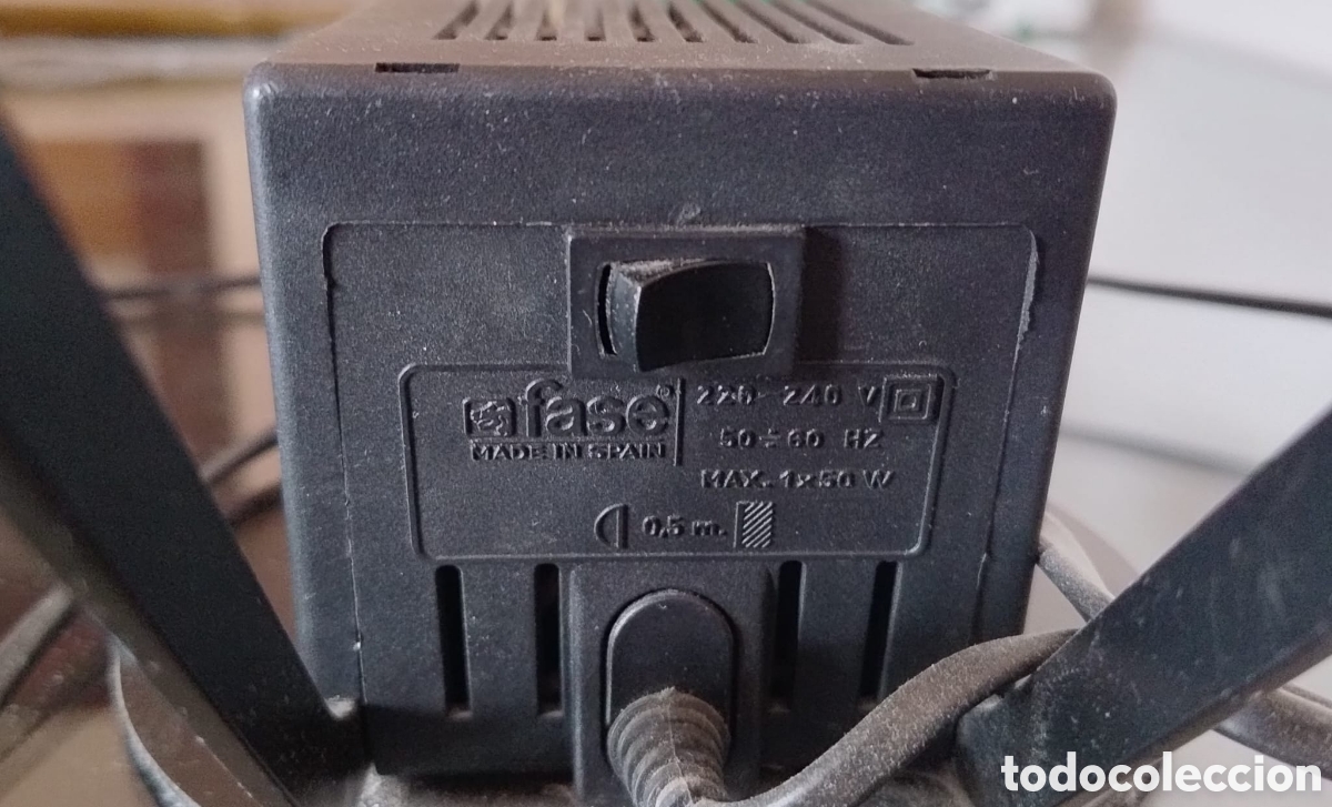 Vintage: L&aacute;mpara antigua marca Fase - Foto 5