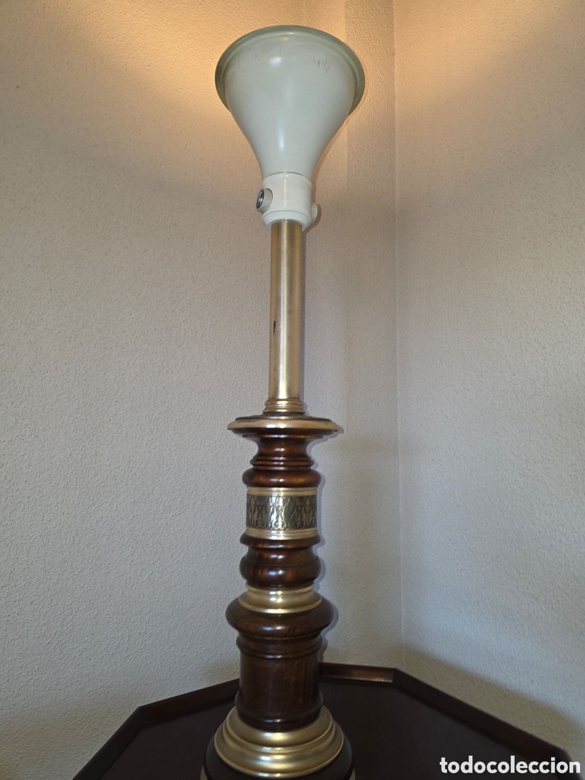 Vintage: L&aacute;mpara madera y bronce - Foto 4
