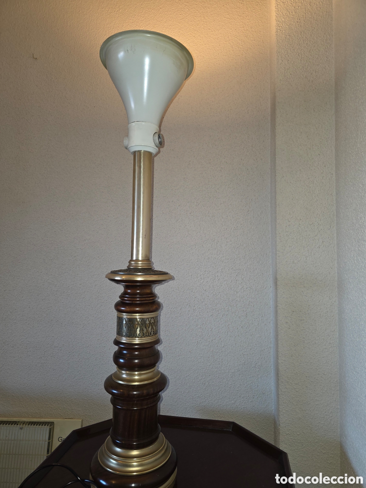 Vintage: L&aacute;mpara madera y bronce - Foto 1