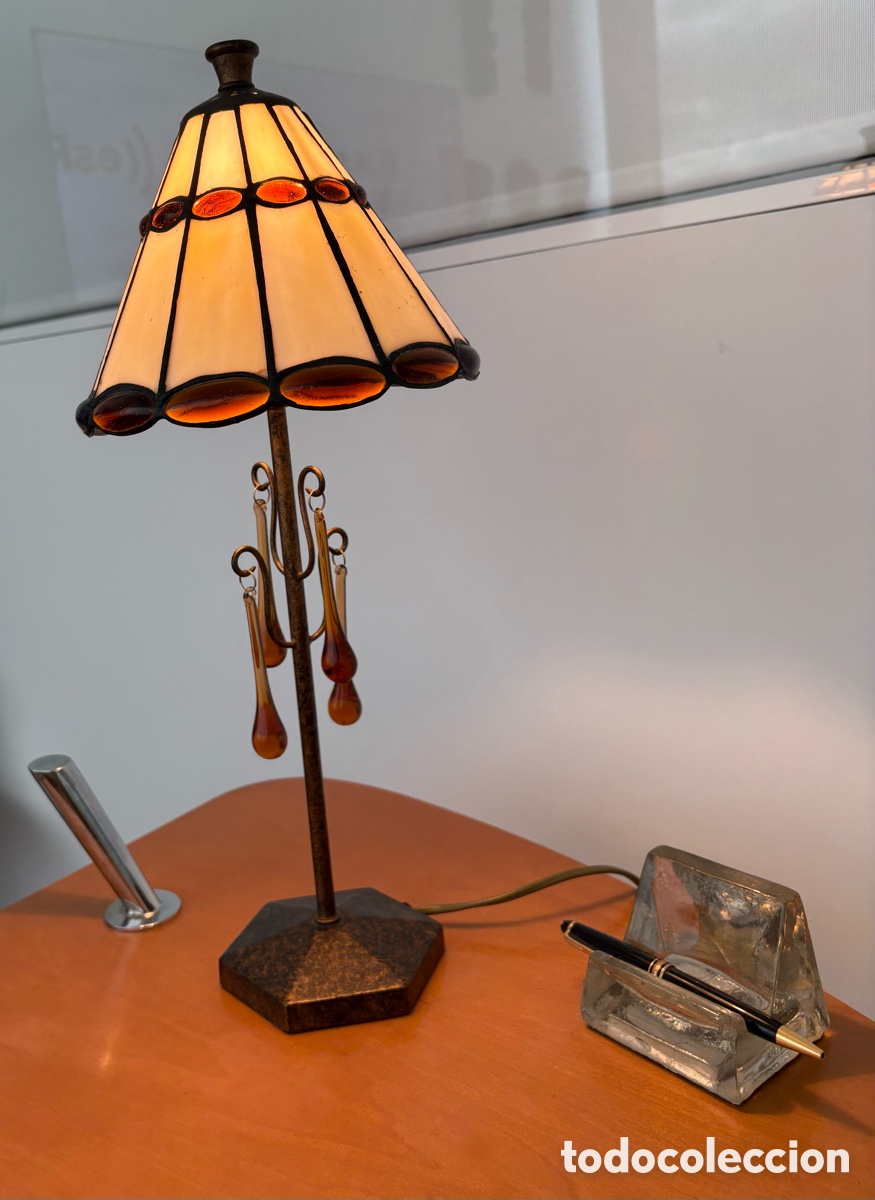 Vintage: L&aacute;mpara de mesa estilo victoriano con vitrales - Foto 5