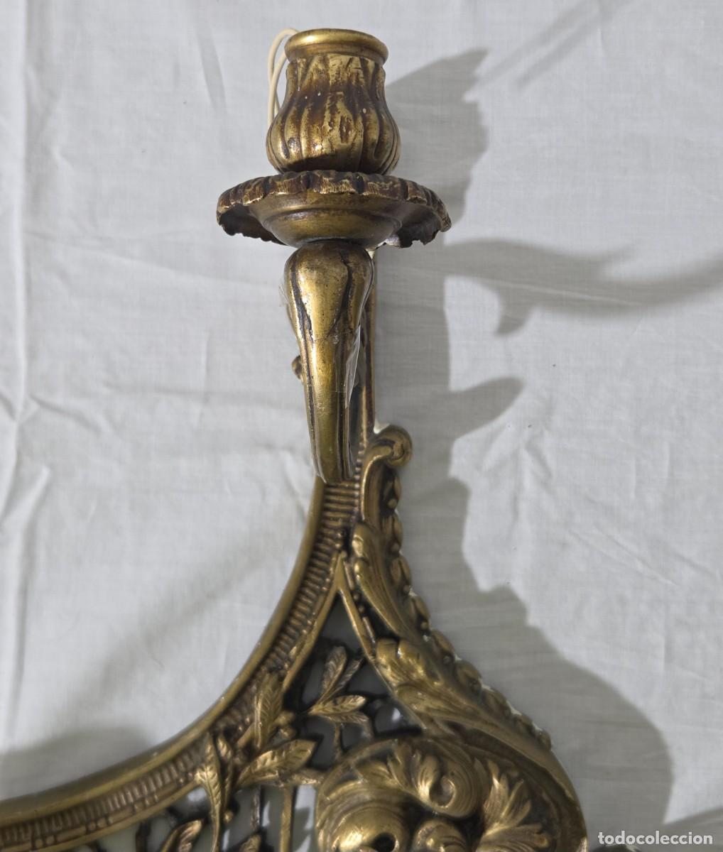 Vintage: Pareja de apliques de pared en bronce - Foto 4