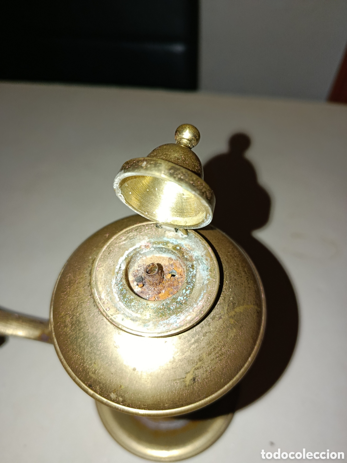 Vintage: L&aacute;mpara de aceite antigua de lat&oacute;n - Foto 2