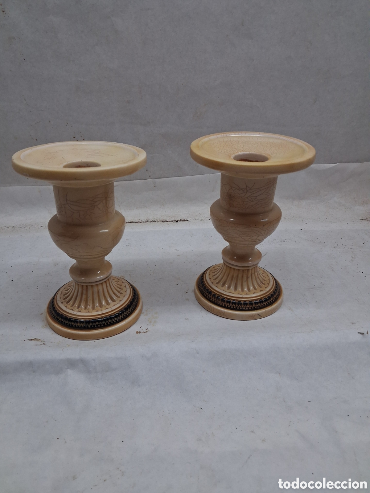 Vintage: Pareja candelabros resina - Foto 1