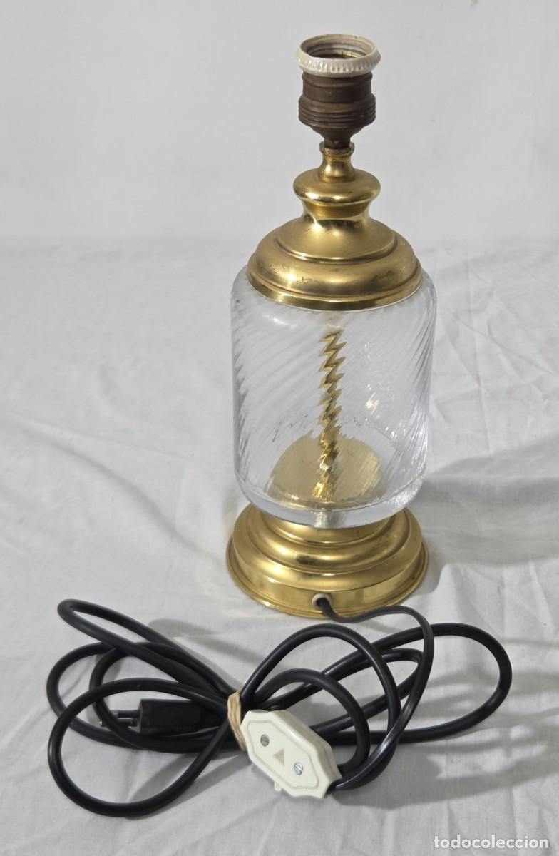Vintage: Lampara de lat&oacute;n y vidrio, Funcionando - Foto 9