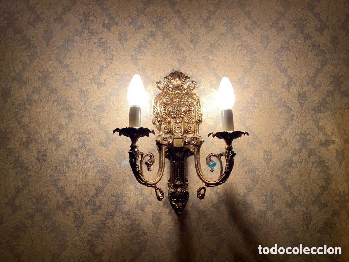 Vintage: Aplique de pared de bronce con dos luces tipo vela - Foto 2