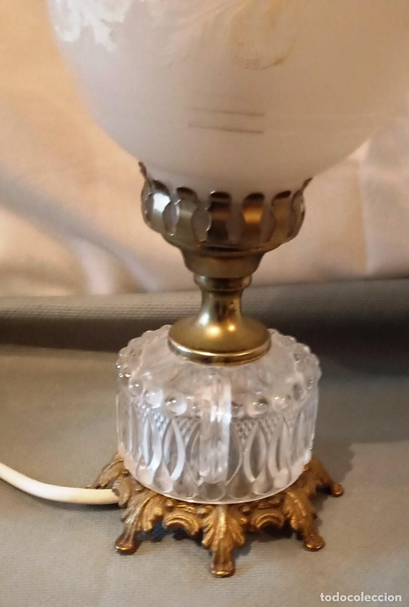 Vintage: L&aacute;mpara de aceite electrificada de vidrio y Bronce - Foto 5