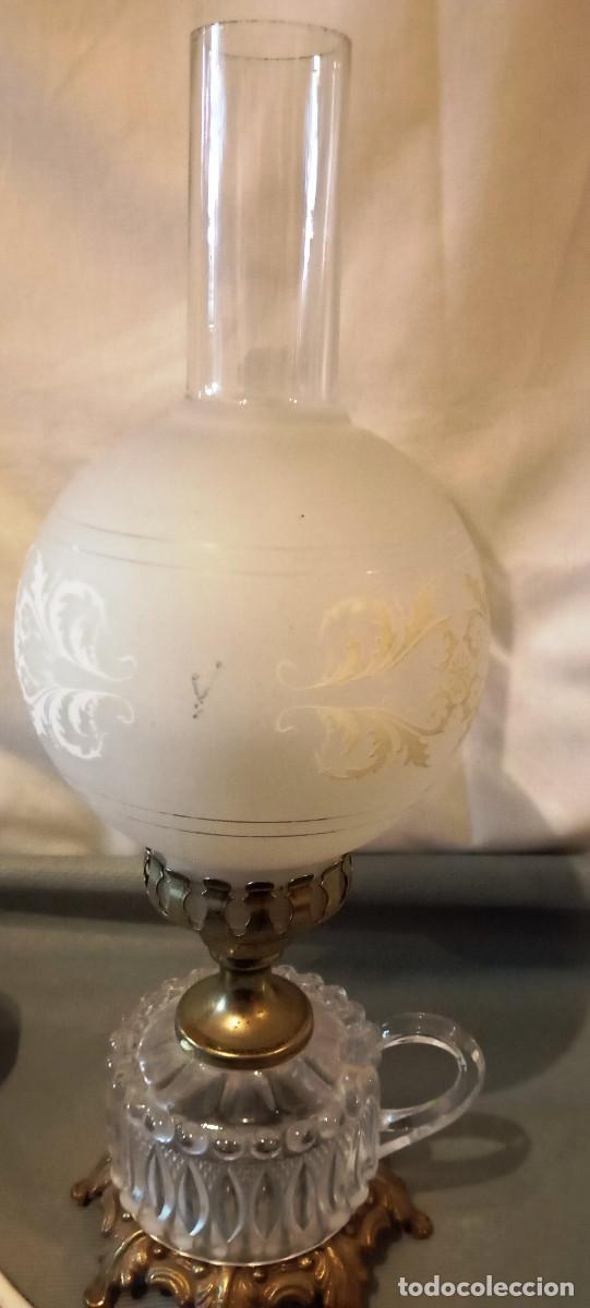 Vintage: L&aacute;mpara de aceite electrificada de vidrio y Bronce - Foto 8