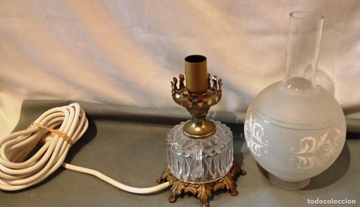 Vintage: L&aacute;mpara de aceite electrificada de vidrio y Bronce - Foto 10