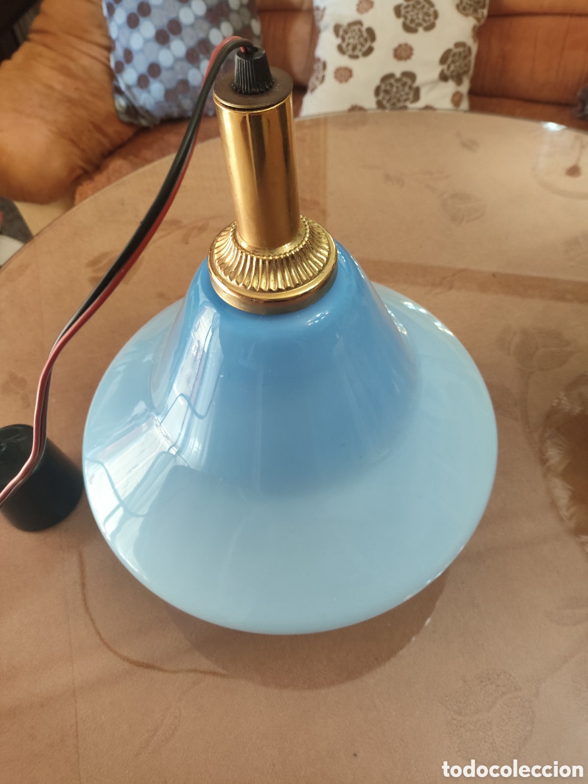 Vintage: Lampara de techo vintage de opalina celeste - Foto 3