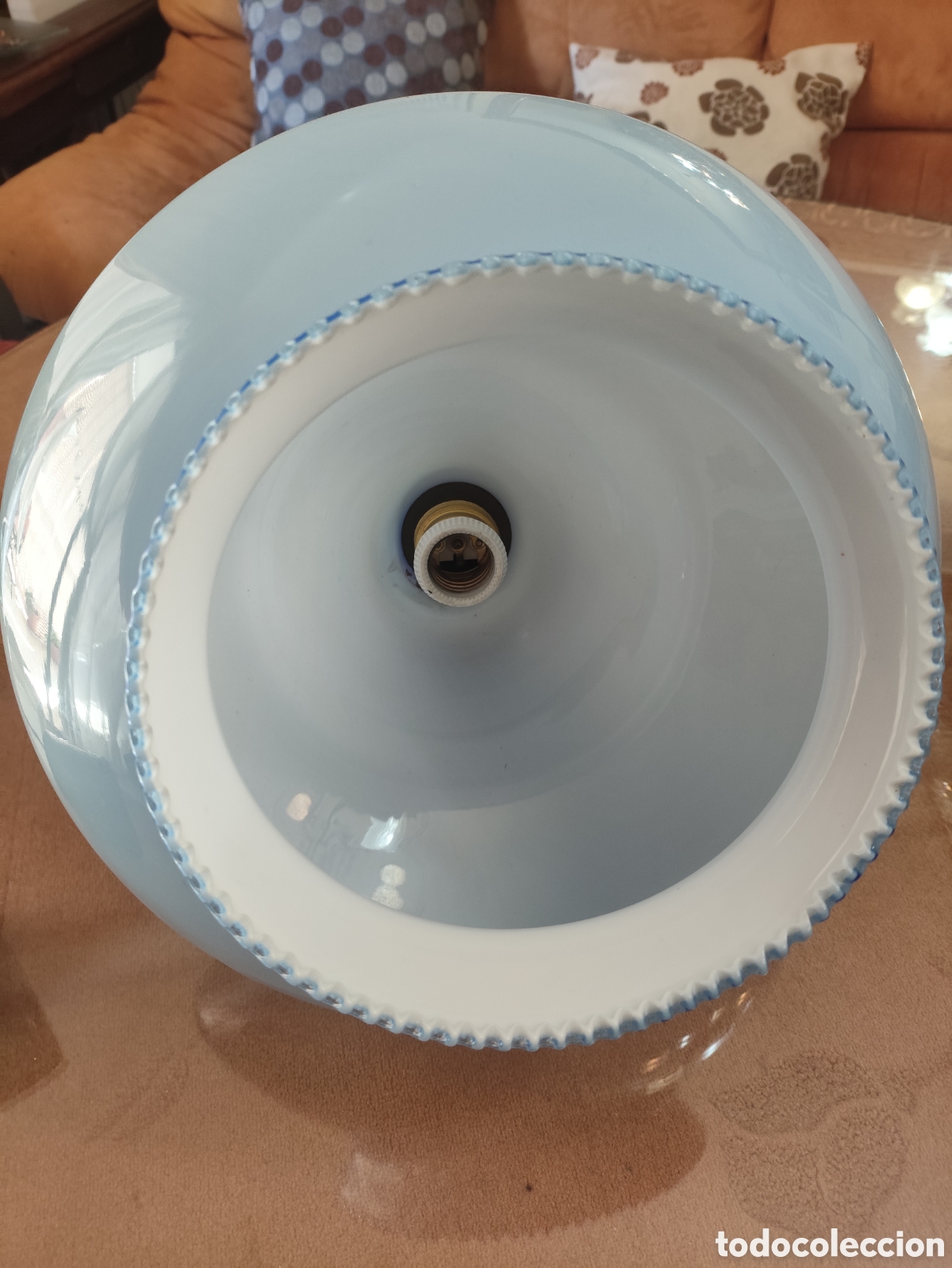 Vintage: Lampara de techo vintage de opalina celeste - Foto 6