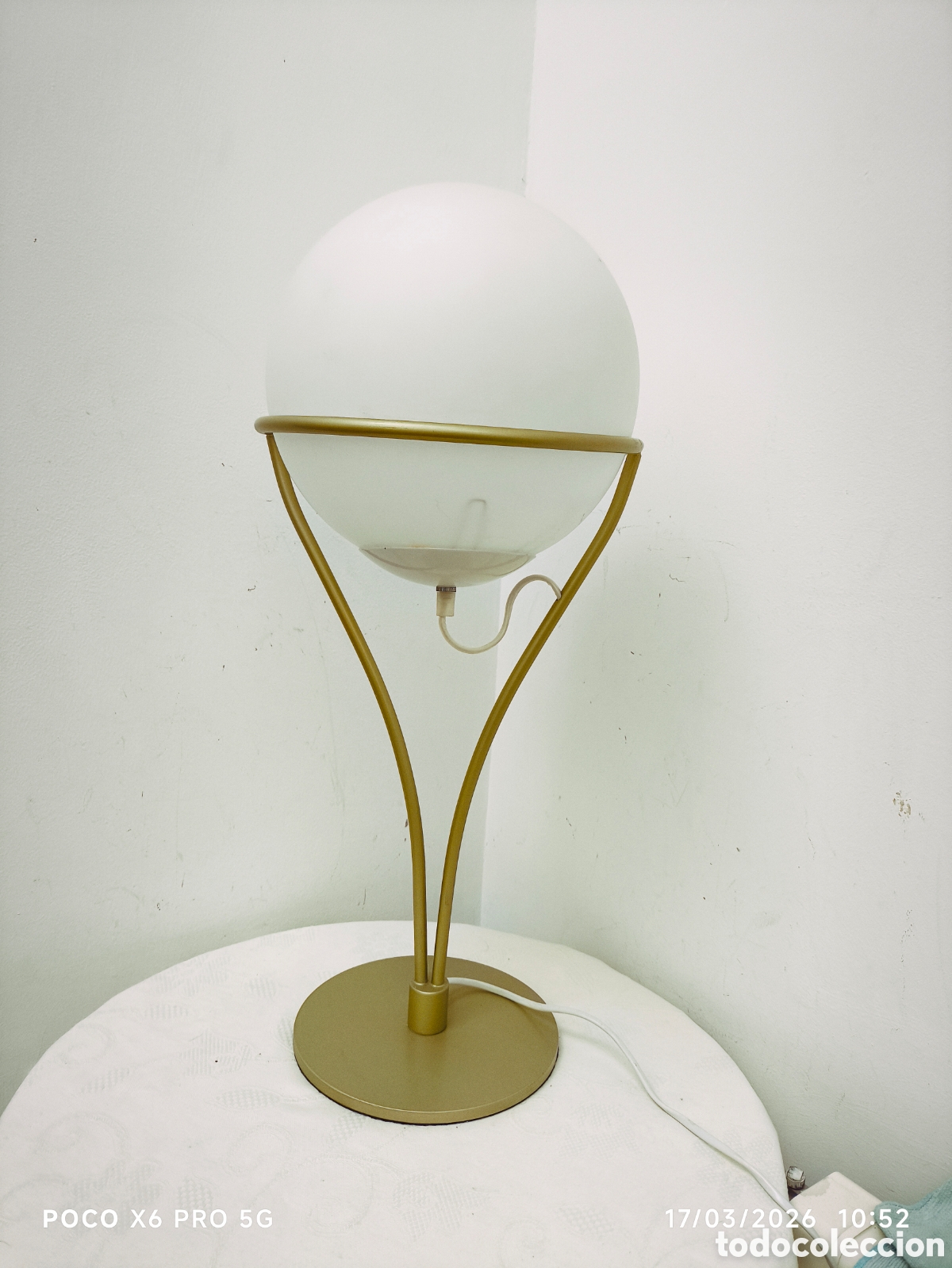 Vintage: L&aacute;mpara Retro Mesa Posmoderna Esfera Dorada - Foto 3